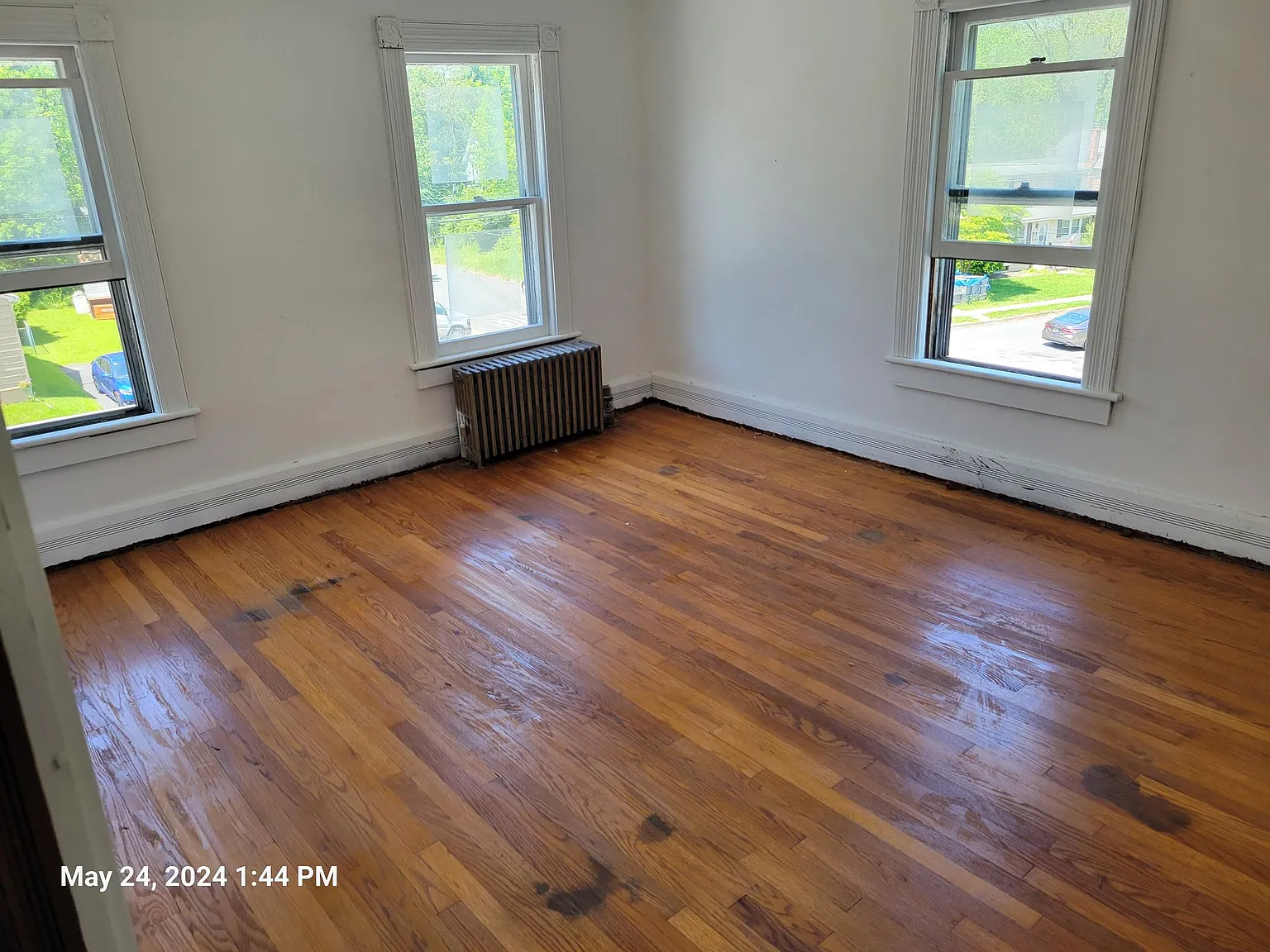 3 bed, 1500 sqft, $2,300 — Photo 2