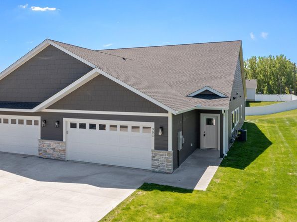 301 61st St SW, Waverly, MN 55390
