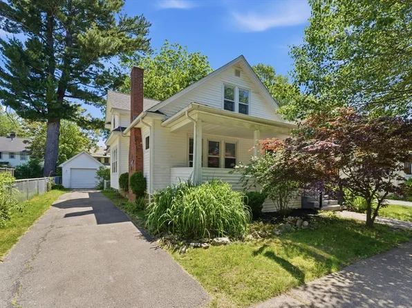 47 Thorndyke St, Springfield, MA 01118