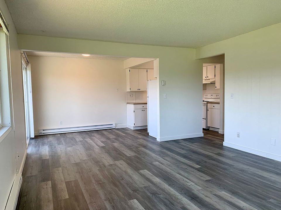 1st image of 2275 NE Division St APT 5