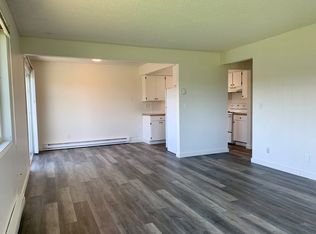 2275 NE Division St APT 5, Gresham, OR 97030