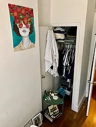 Rented by R New York