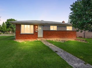 14833 Jenny Dr, Warren, MI 48088