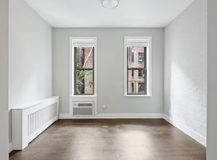 306 E 89th St APT 4D, New York, NY 10128