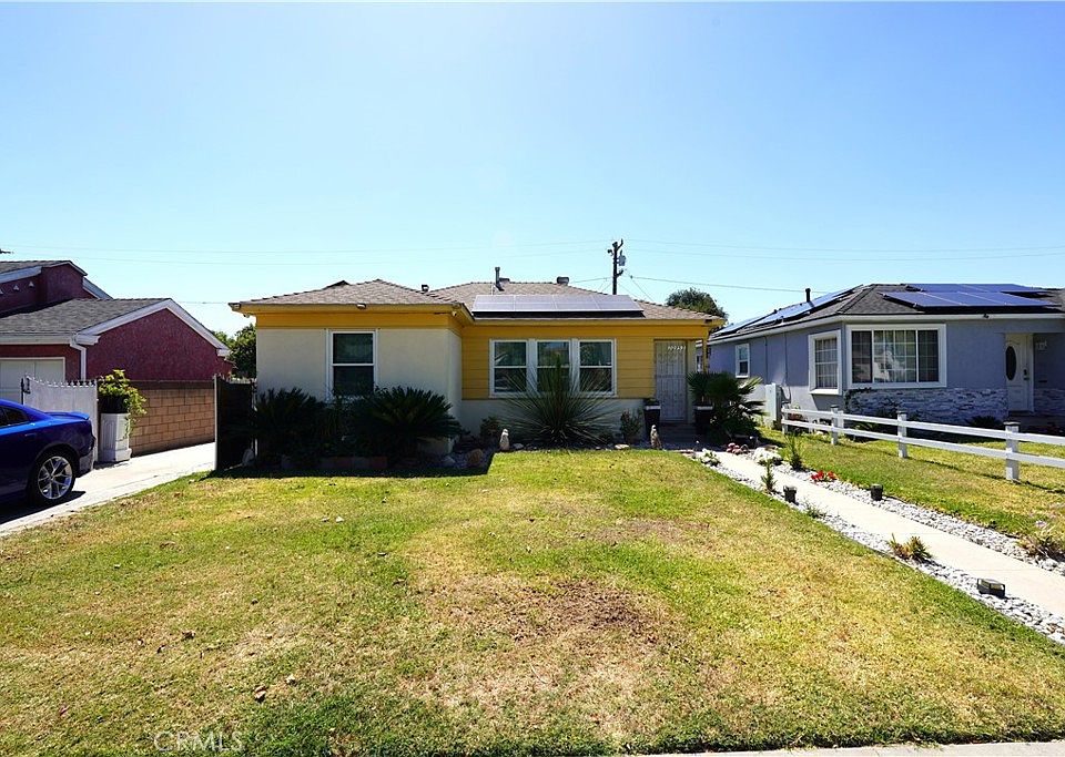 1st image of 10953 Sampson Ave