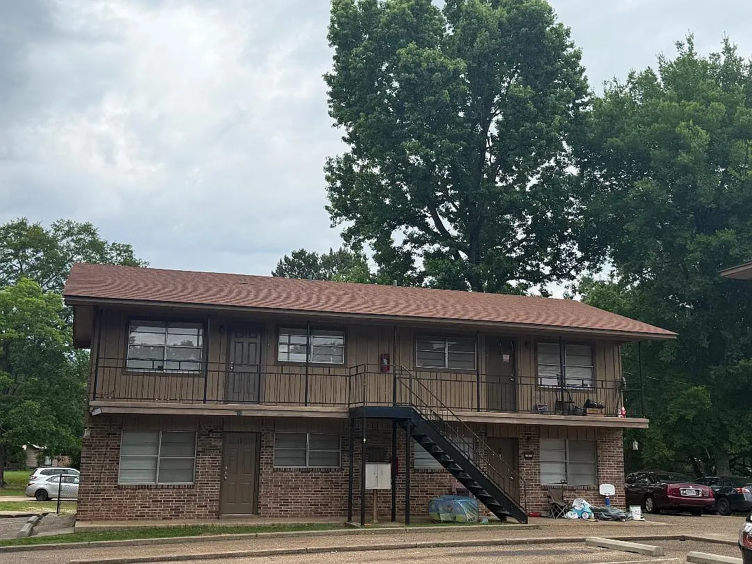 2 bed, $750 — Photo 4