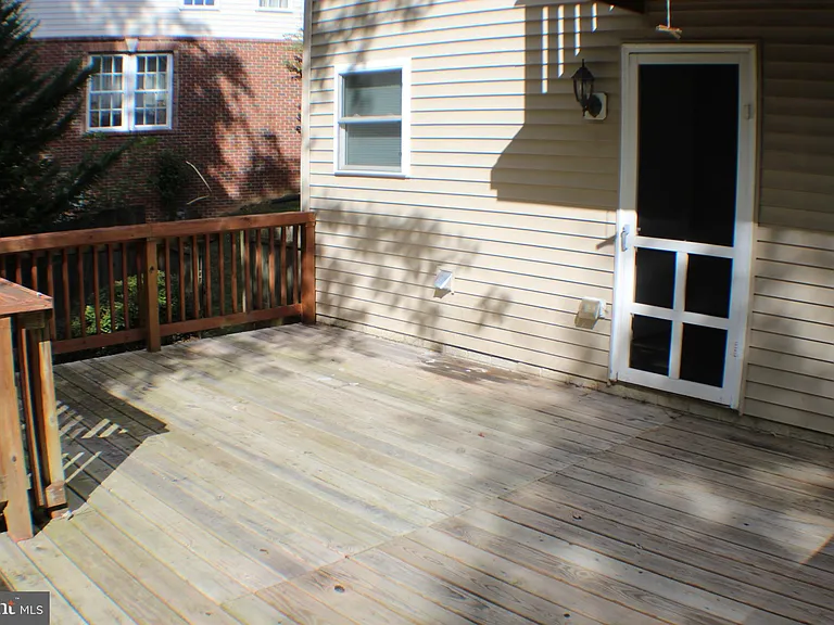 7012 Galgate Dr — Photo 40