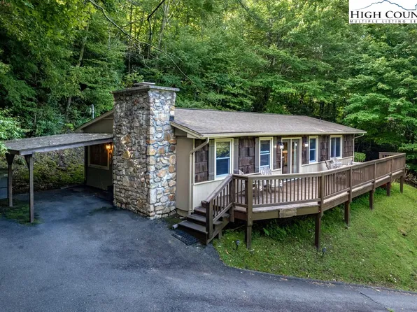 150 Ivy Court, Banner Elk, NC 28604