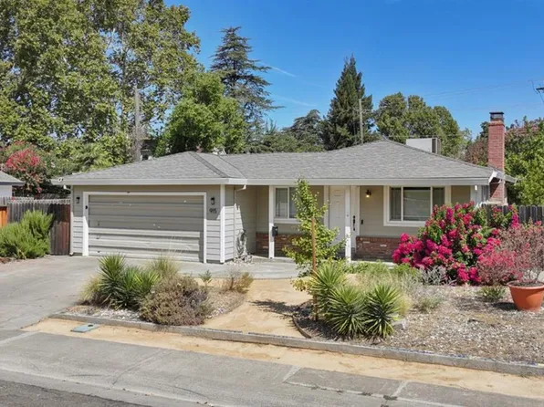 915 Archer Dr, Woodland, CA 95695