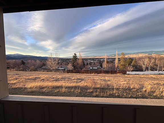 4th image of 2308 W Foothills Dr #3