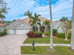 12113 Marblehead Dr, Tampa, FL 33626