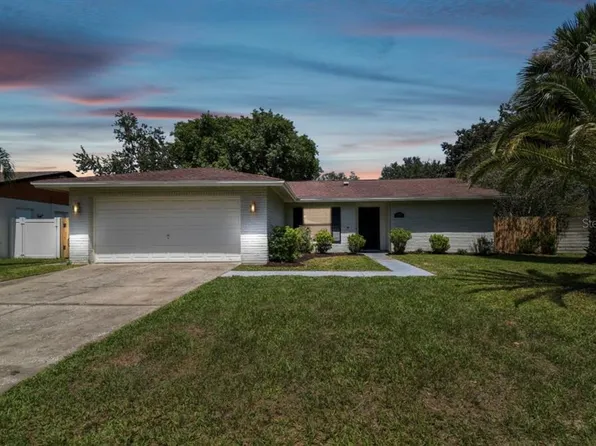 15909 Old Stone Pl, Tampa, FL 33624
