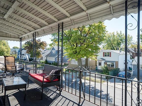 2nd image of 154 Villa Ave