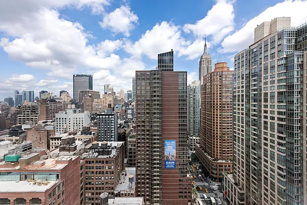 Rented by Compass | media 25