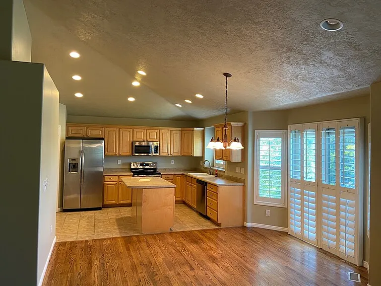 13294 S Cherry Crest Dr — Photo 10