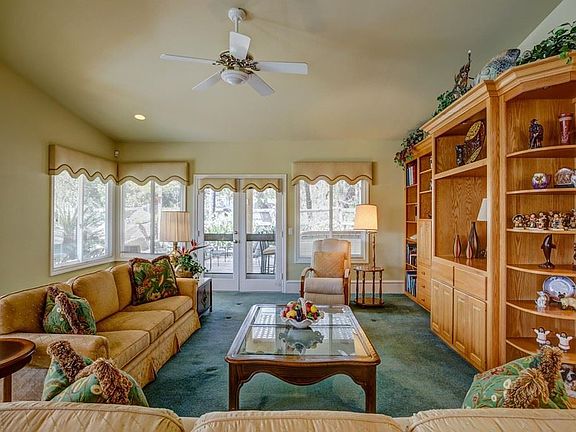 5th image of 10650 Meadow Glen Way E
