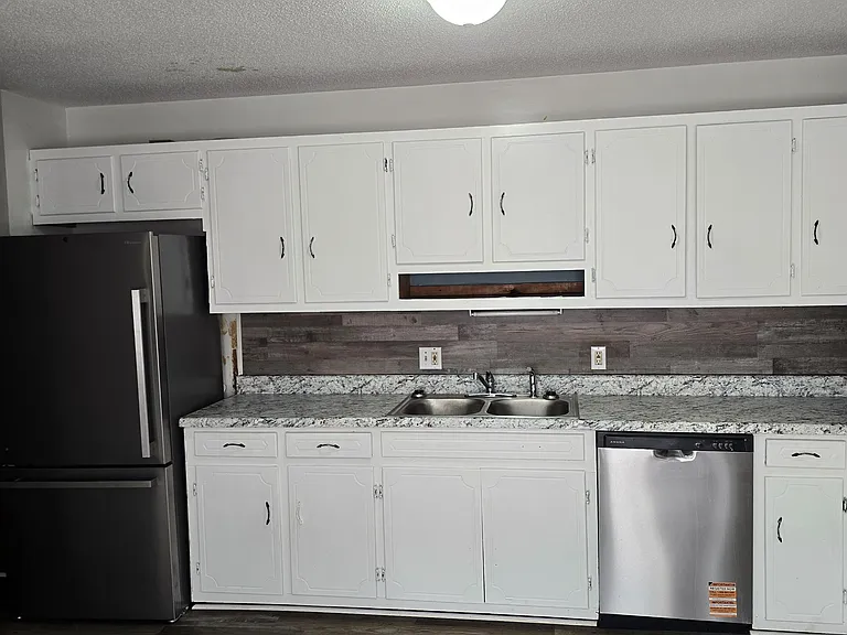 401 Pecan St — Photo 8