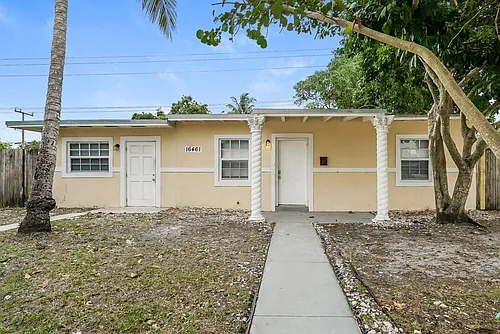 16461 NW 19th Ave Photo 1