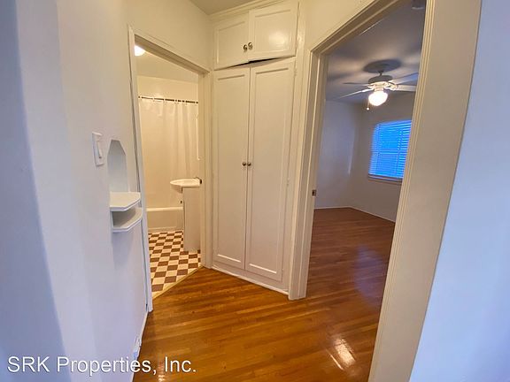 2nd image of 4027 Duquesne Ave