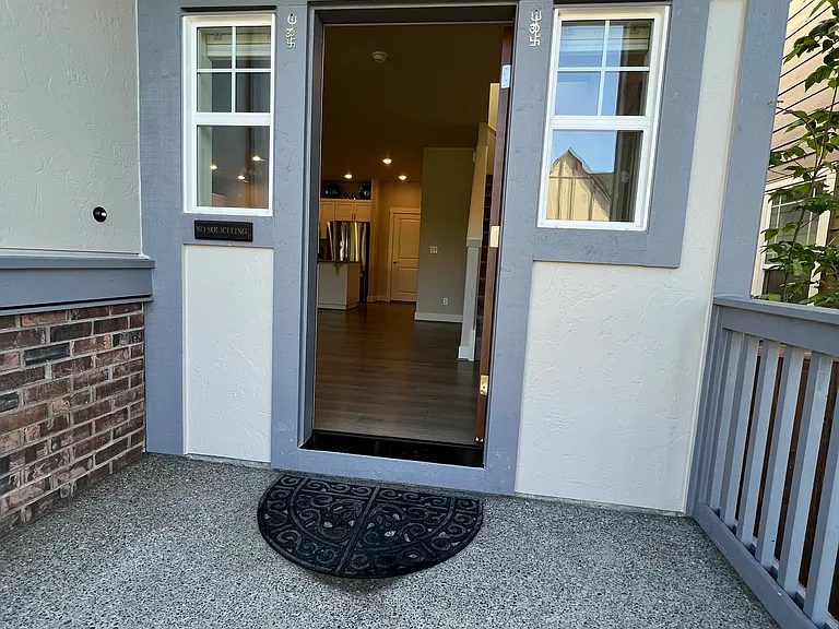 15182 NW Evelyn St — Photo 2
