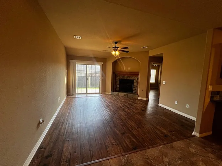 4111 W Mahogany Dr — Photo 3