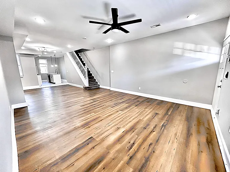2328 Calverton Heights Ave — Photo 3