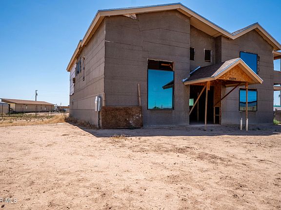 3rd image of 13529 Valle Spain Way