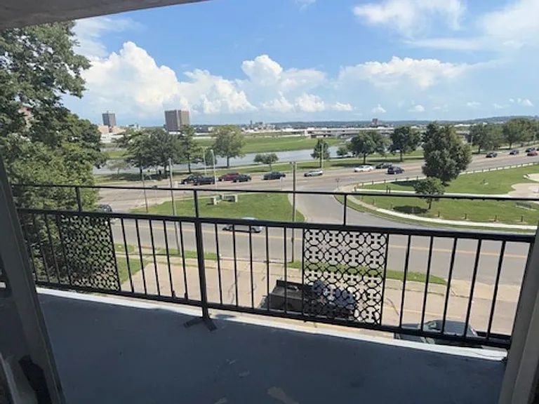 848 Riverview Ter #508 — Photo 7