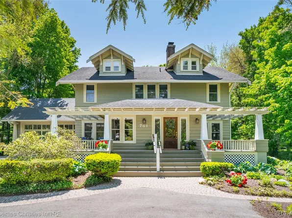 761 Thayer Blvd, Northville, MI 48167