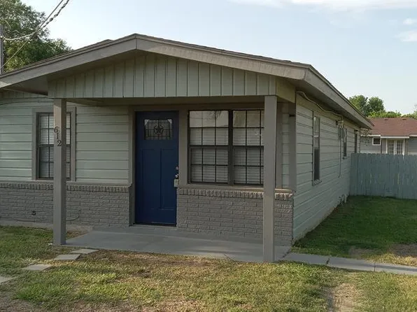 612 W Spruce Ave, La Feria, TX 78559