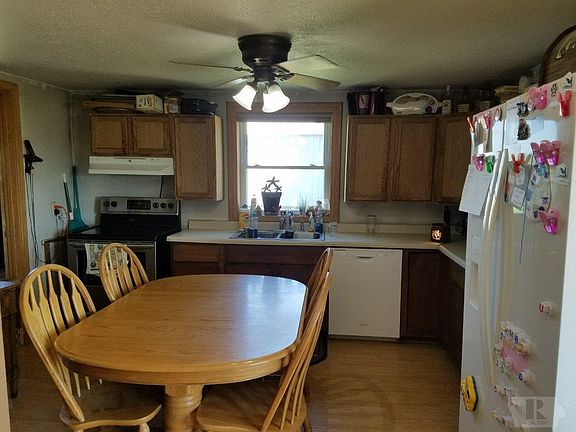 5th image of 11059 Violet Ave