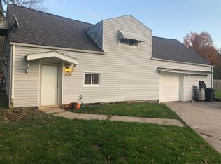 2055 Akins Rd #A, Broadview Heights, OH 44147