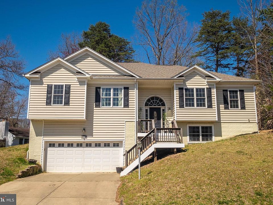 1st image of 16108 Edgewood Dr