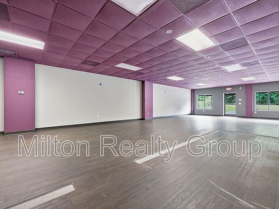 4th image of 432 E Cornelius Harnett Blvd