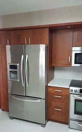 2nd image of 3500 Mystic Pointe Dr APT 707
