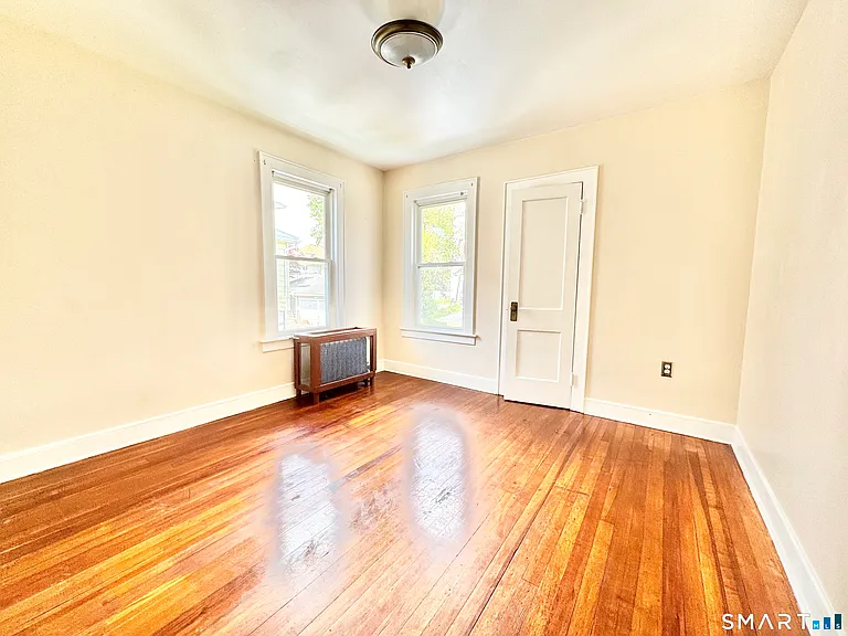 60 Westfield Ave — Photo 6