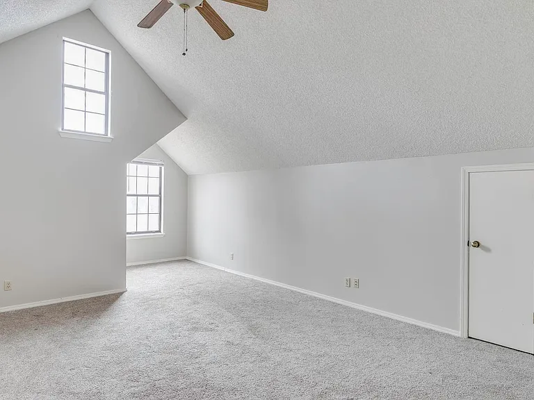 10513 E 113th St S — Photo 24