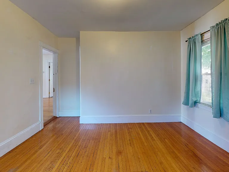 47 Fairbanks St #2 — Photo 9