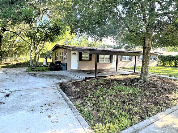 3rd image of 2260 Charlotte Dr