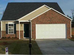 3902 SE Whispering Willows Dr, Greensboro, NC 27406