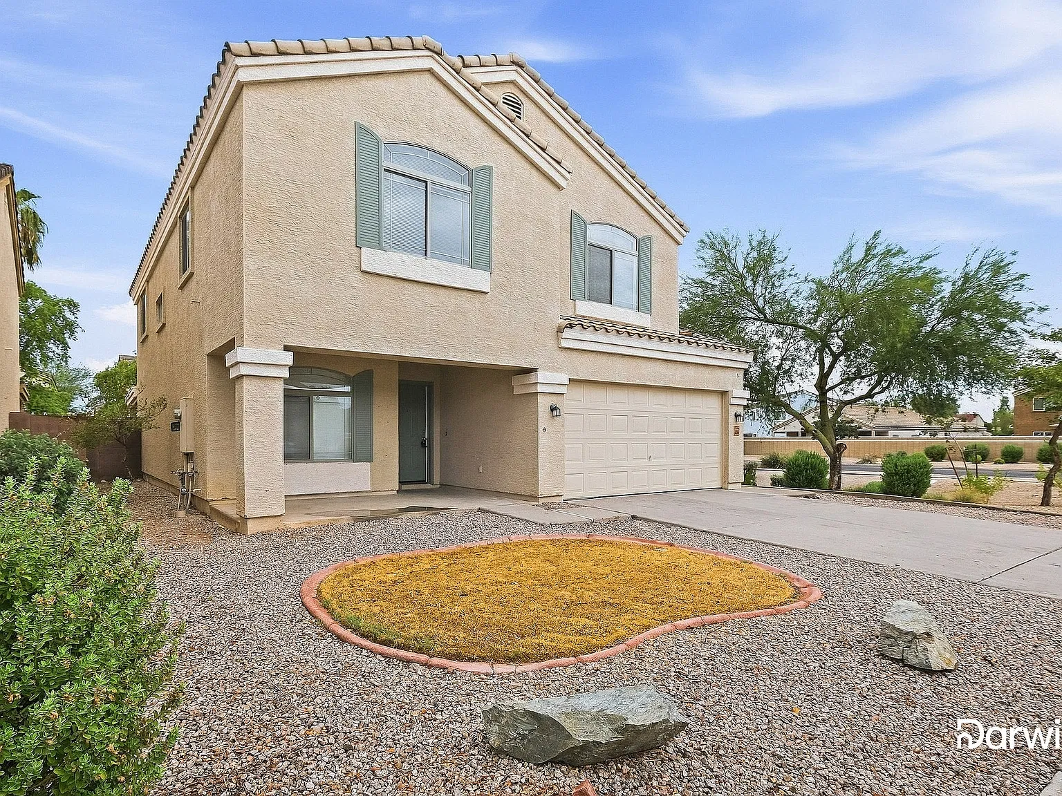 4 bed, 3.0 bath, 2228 sqft, $2,445 — Photo 2