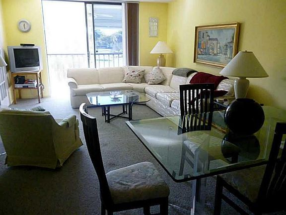 2nd image of 2450 2450 Country Club #304-B