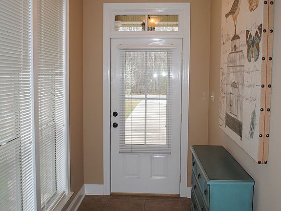 3rd image of 21097 Waterfront East Dr