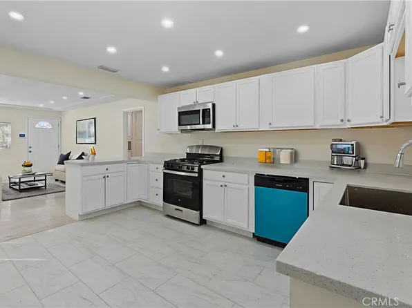 224 S Alessandro St, Hemet, CA 92543