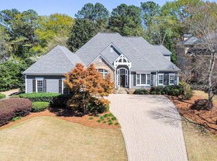 22 Heatherleigh Ct, Marietta, GA 30068