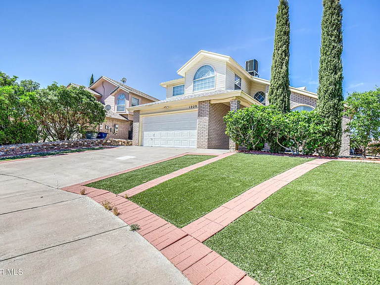 1229 Diamond Cove Pl — Photo 56