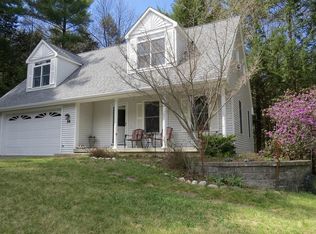 34 Pine Hill Rd, Easthampton, MA 01027