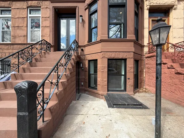 753 Hancock Street image 1 of 10