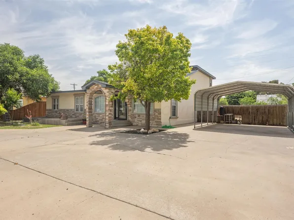 1038 Dunaway St, Amarillo, TX 79104