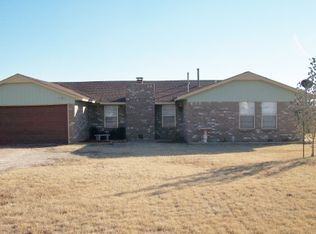 606 E Warren Rd, Blair, OK 73526